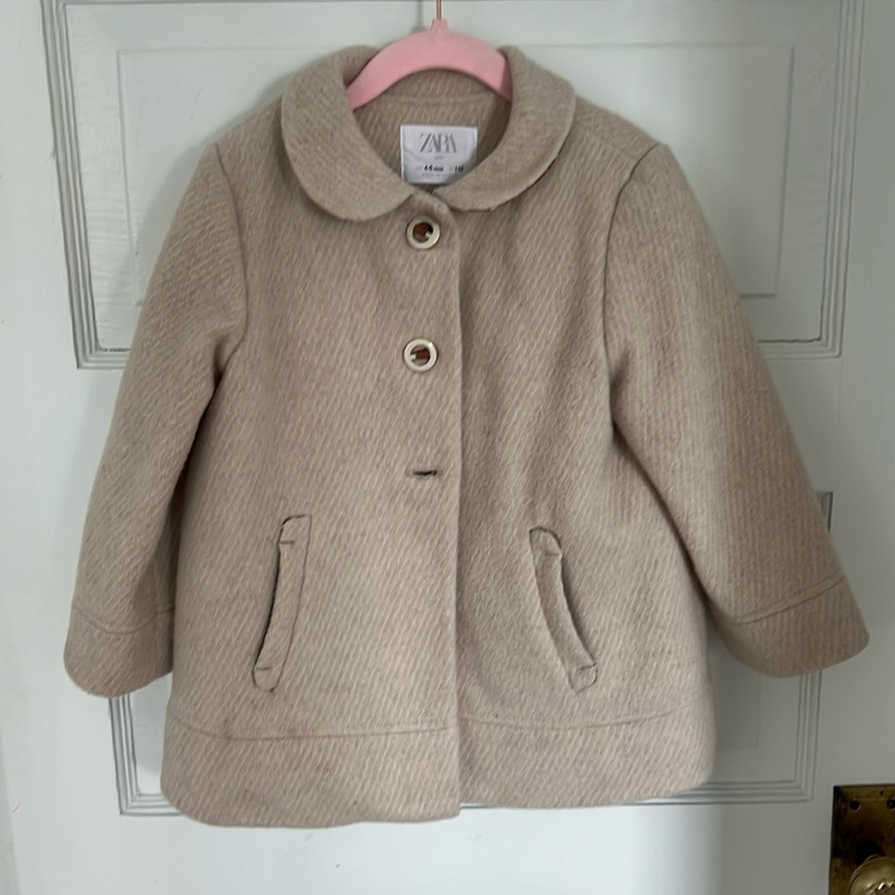 Zara kids wool coat - Size 4-5 years - great condition!